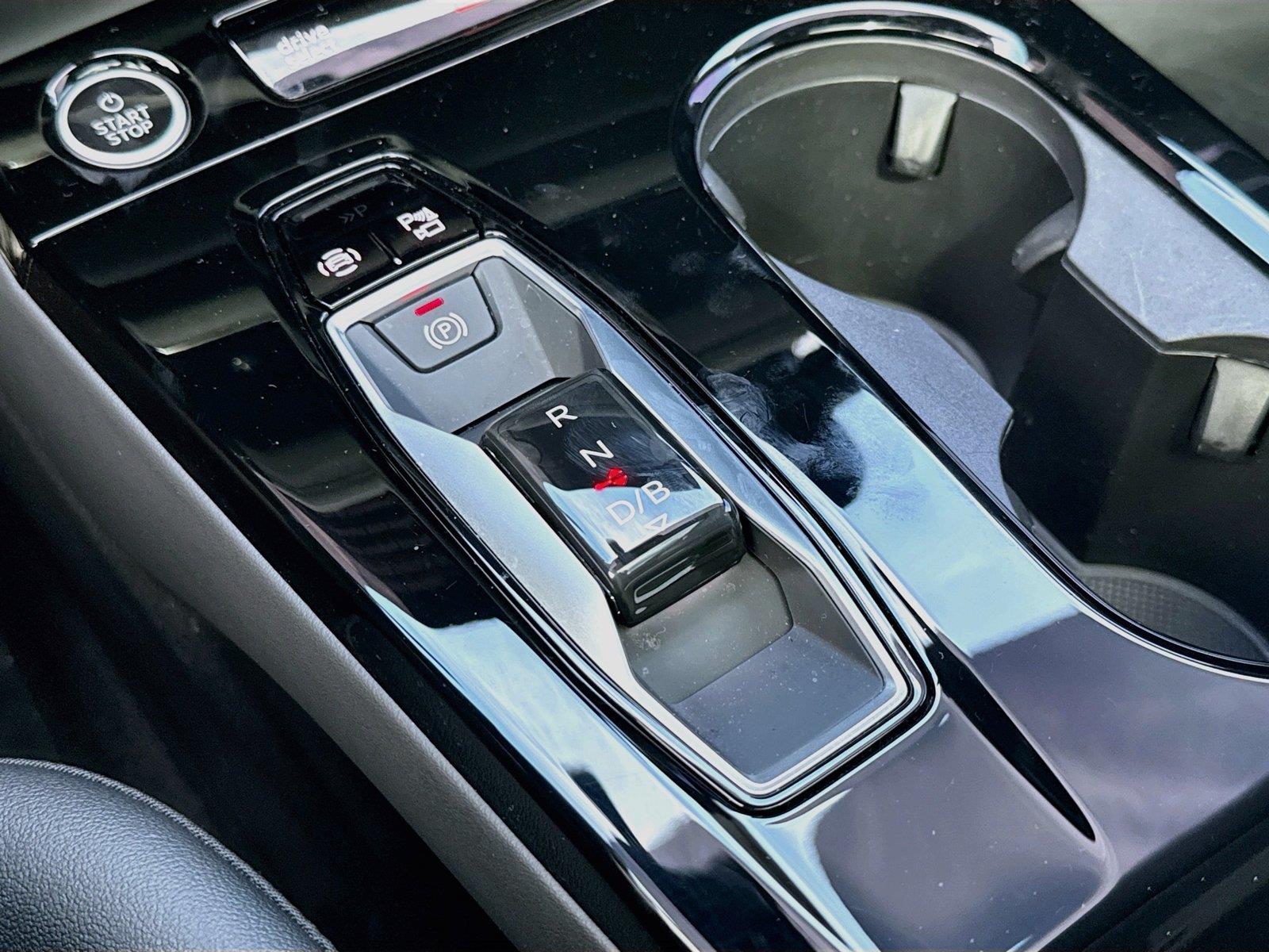 2025 Audi Q6 e-tron Premium