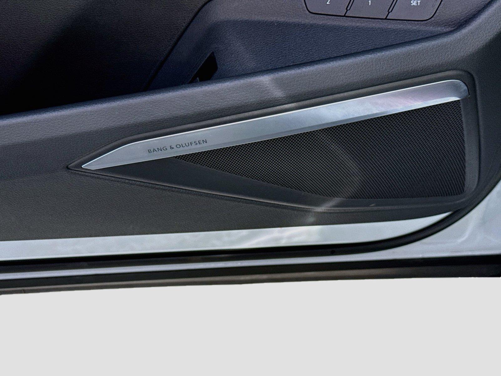 2024 Audi Q8 e-tron Premium Plus