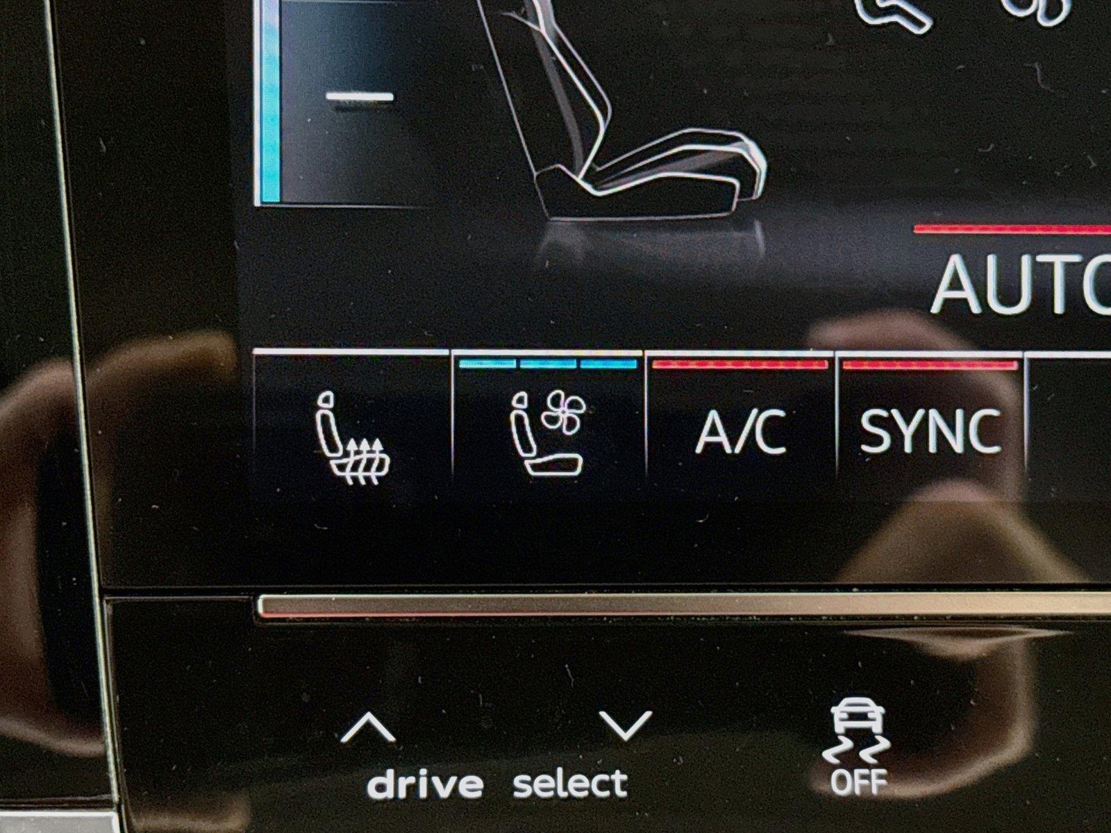 2024 Audi Q8 e-tron Premium Plus