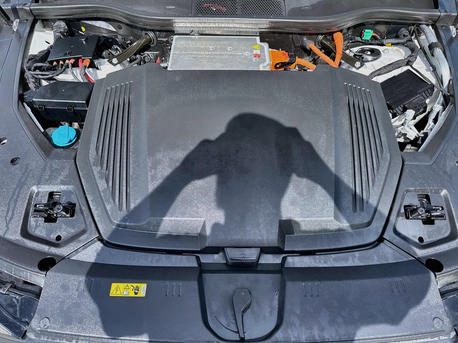 2024 Audi Q8 e-tron Premium Plus