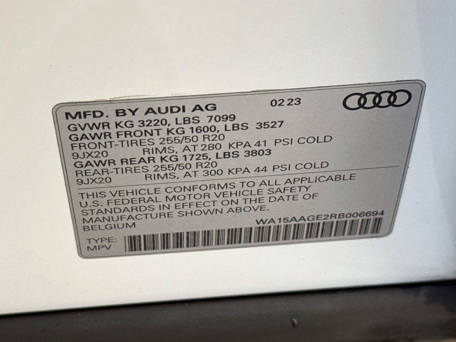 2024 Audi Q8 e-tron Premium Plus