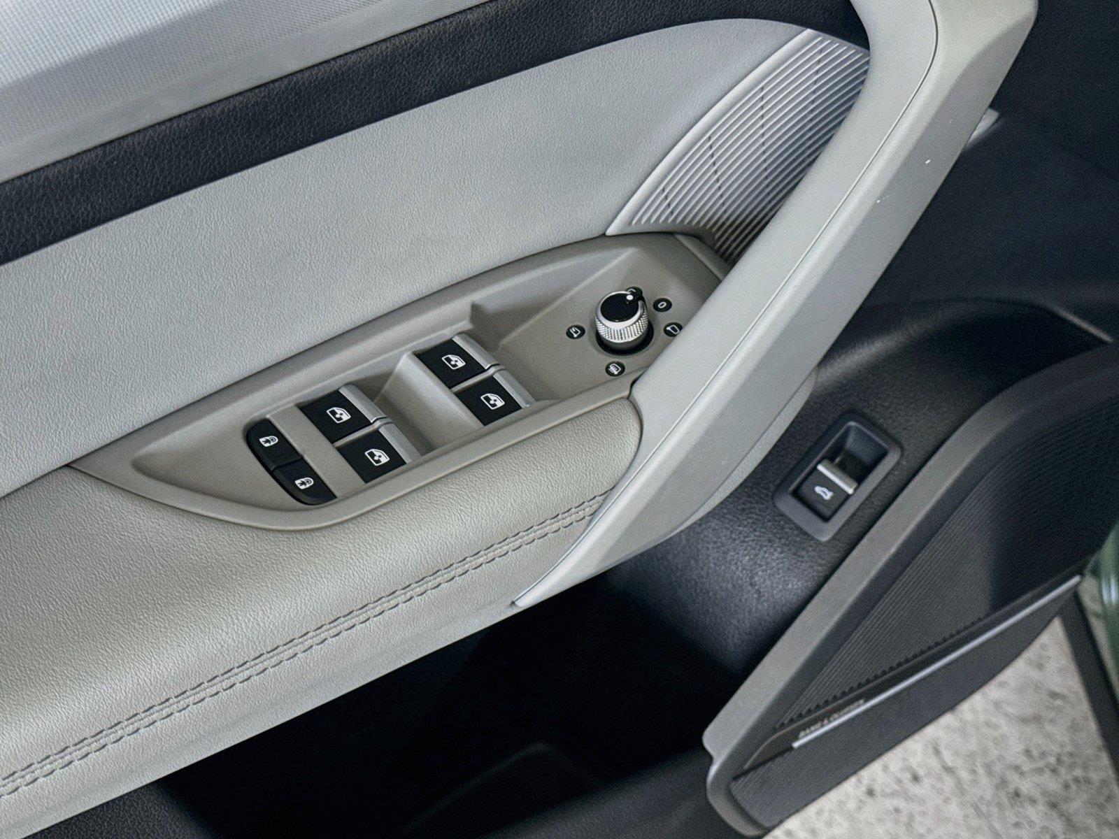 2023 Audi Q5 Sportback S line Premium Plus