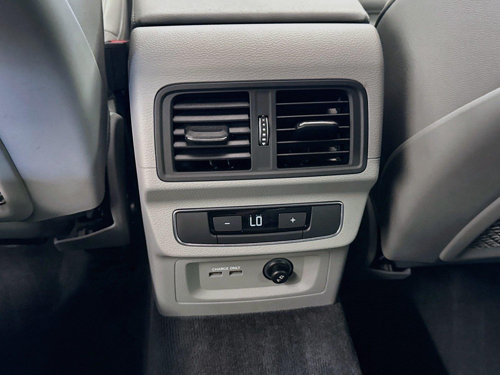 2023 Audi Q5 Sportback S line Premium Plus