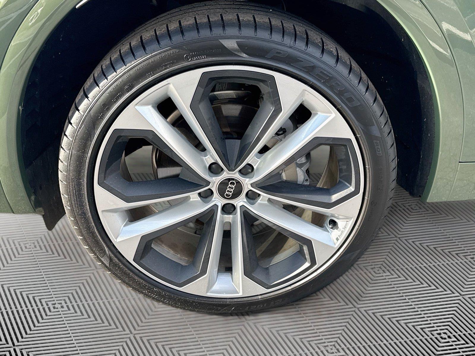 2023 Audi Q5 Sportback S line Premium Plus