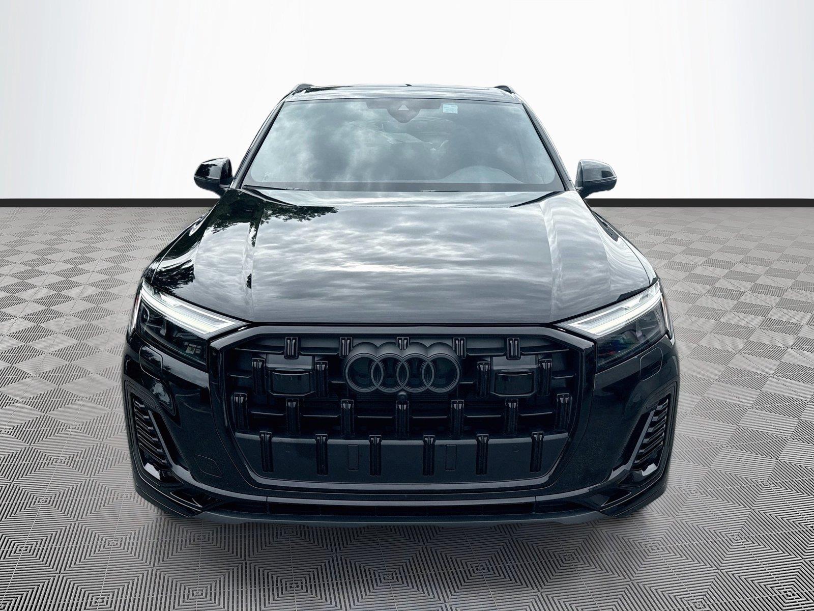 2026 Audi Q7 Premium