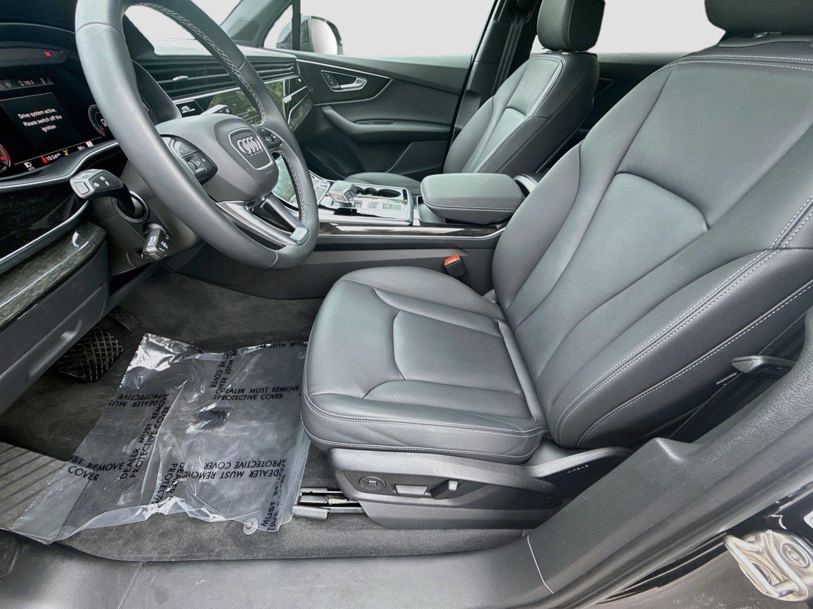 2026 Audi Q7 Premium