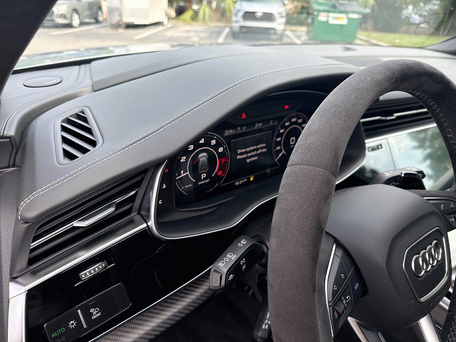 2027 Audi RS Q8 performance