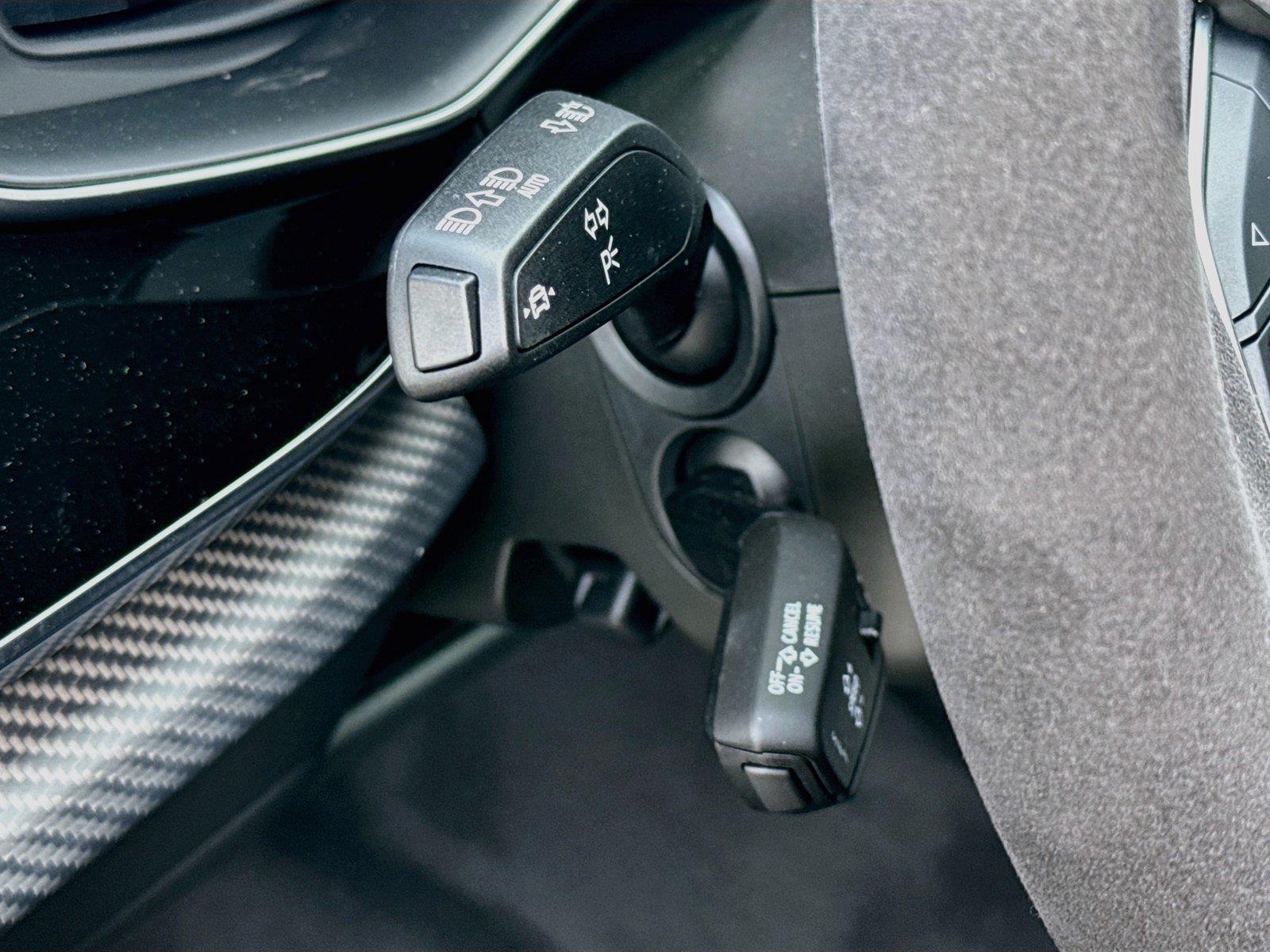 2027 Audi RS Q8 performance