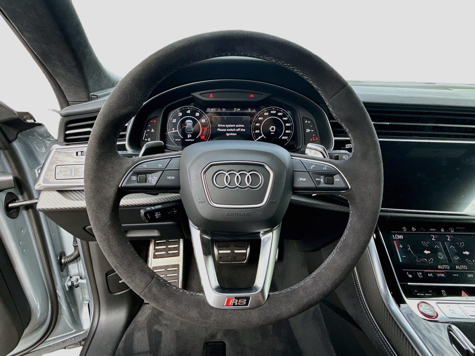 2027 Audi RS Q8 performance