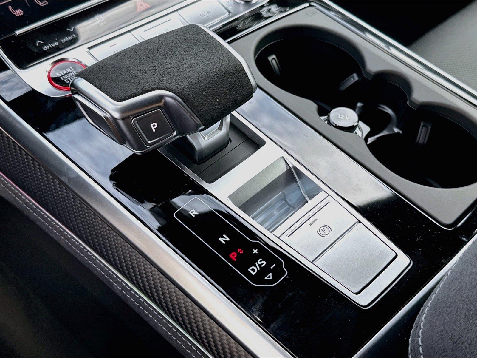 2027 Audi RS Q8 performance