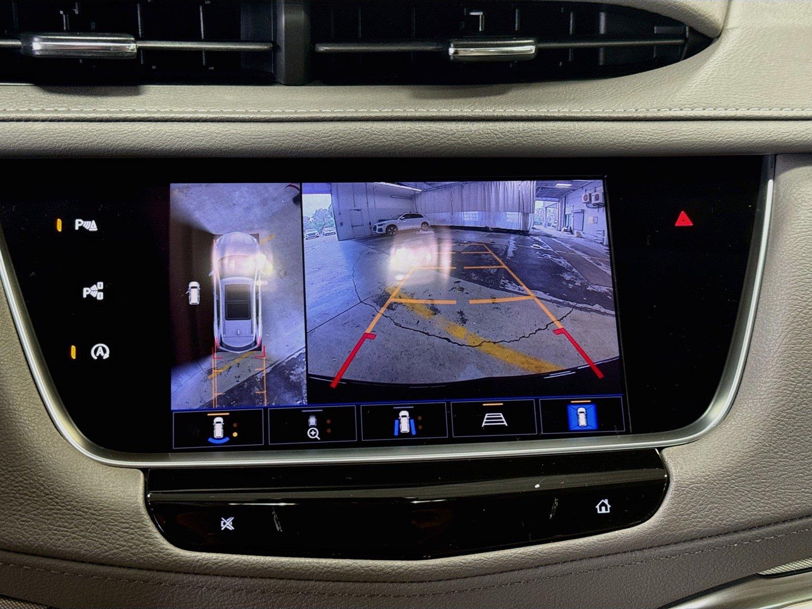 2023 Cadillac XT5 FWD Premium Luxury