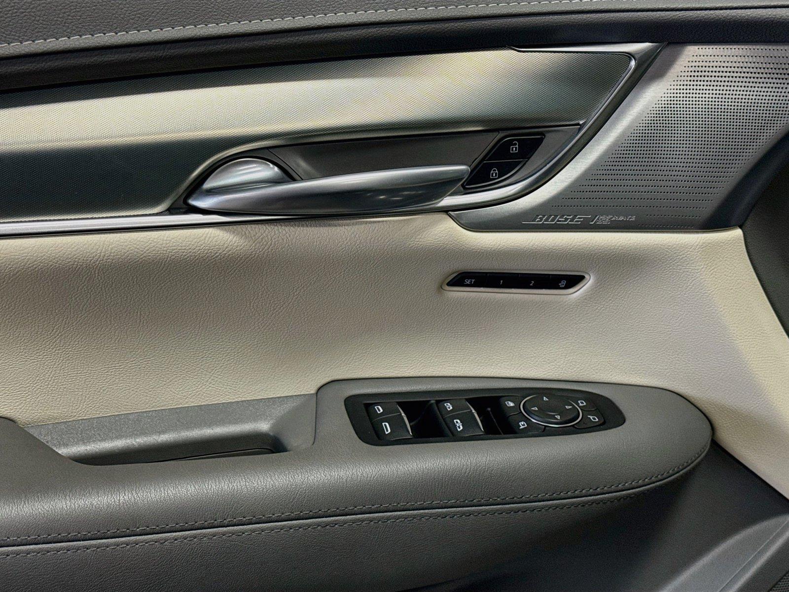 2023 Cadillac XT5 FWD Premium Luxury