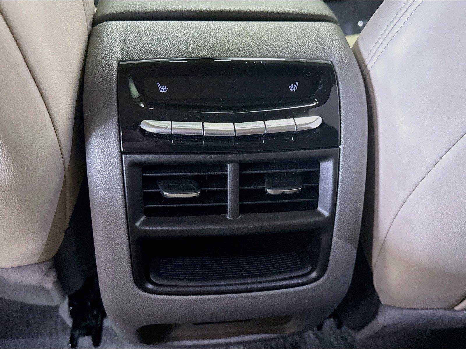 2023 Cadillac XT5 FWD Premium Luxury