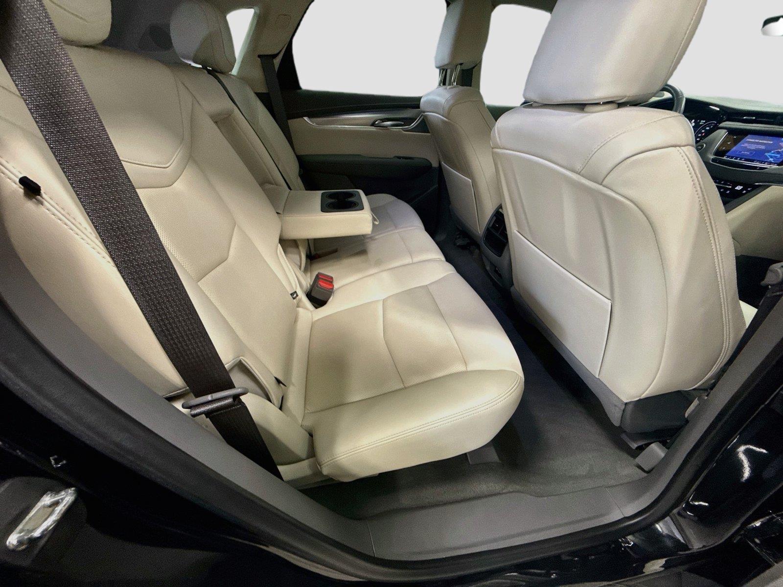 2023 Cadillac XT5 FWD Premium Luxury