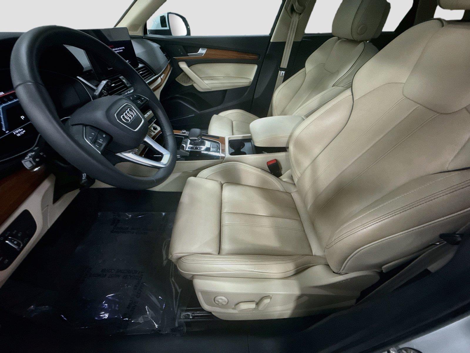 2023 Audi Q5 Premium Plus