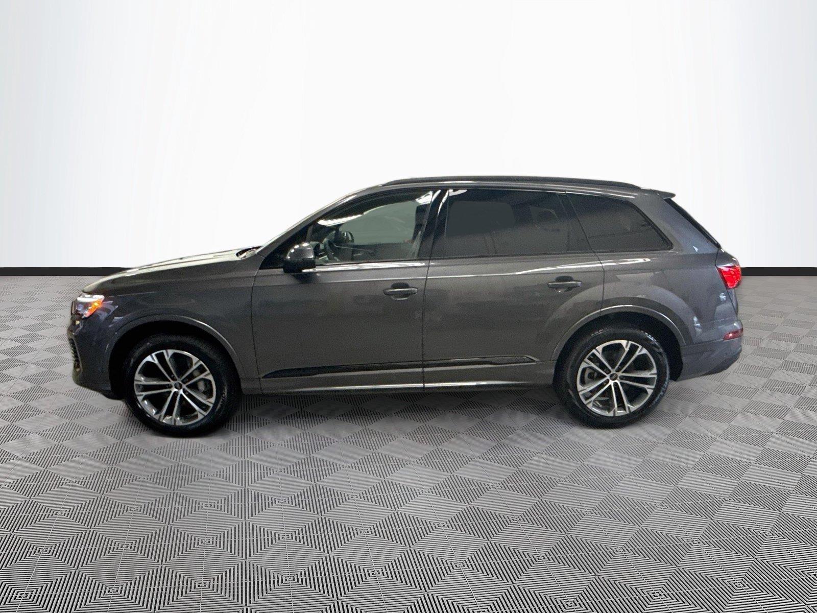 2026 Audi Q7 Premium Plus