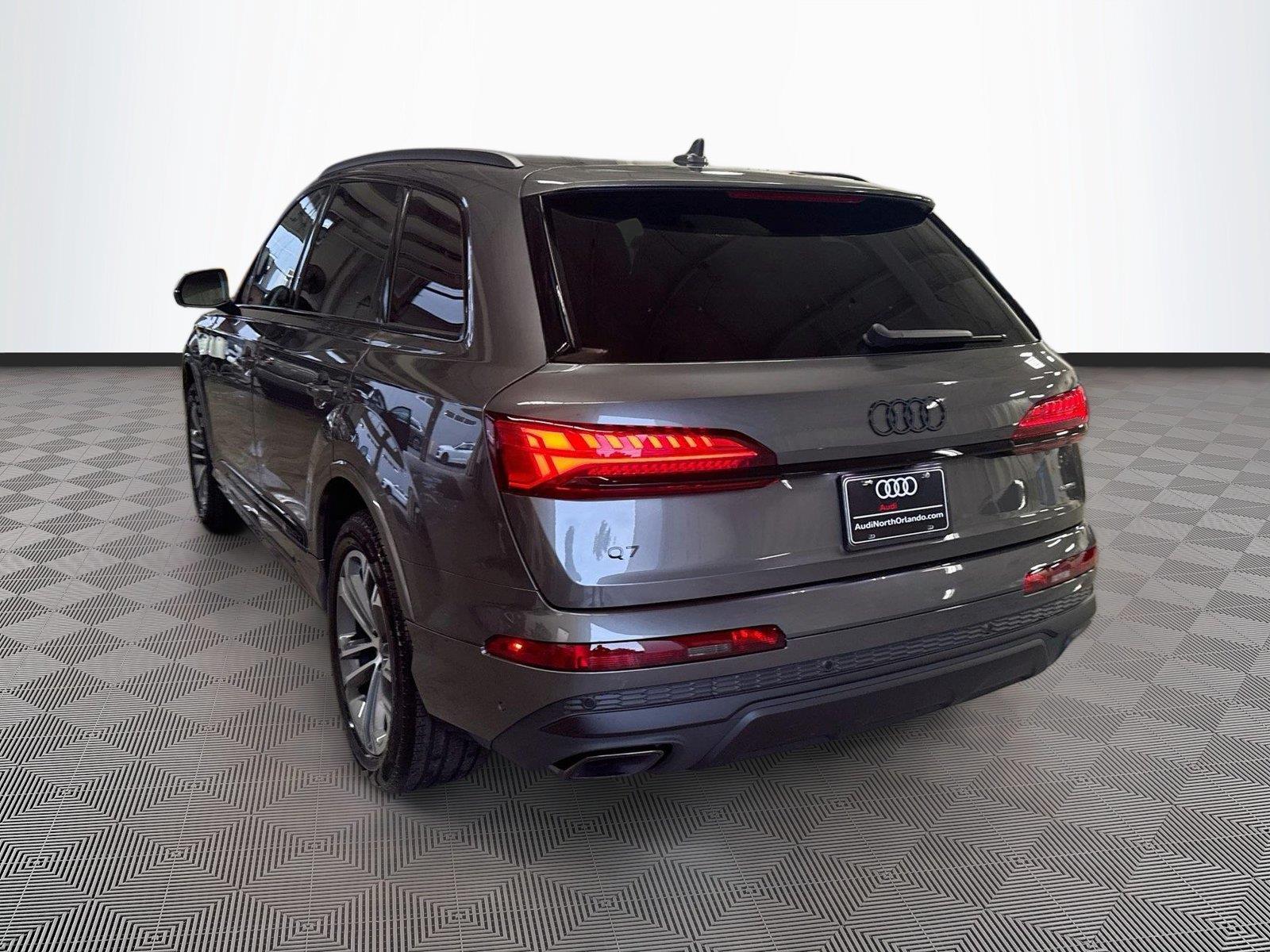 2026 Audi Q7 Premium Plus