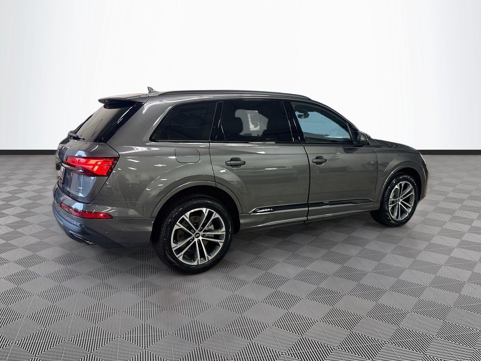 2026 Audi Q7 Premium Plus