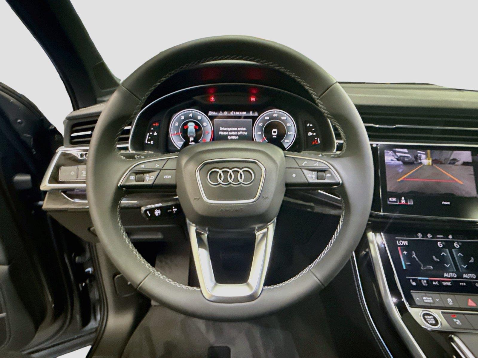 2026 Audi Q7 Premium Plus