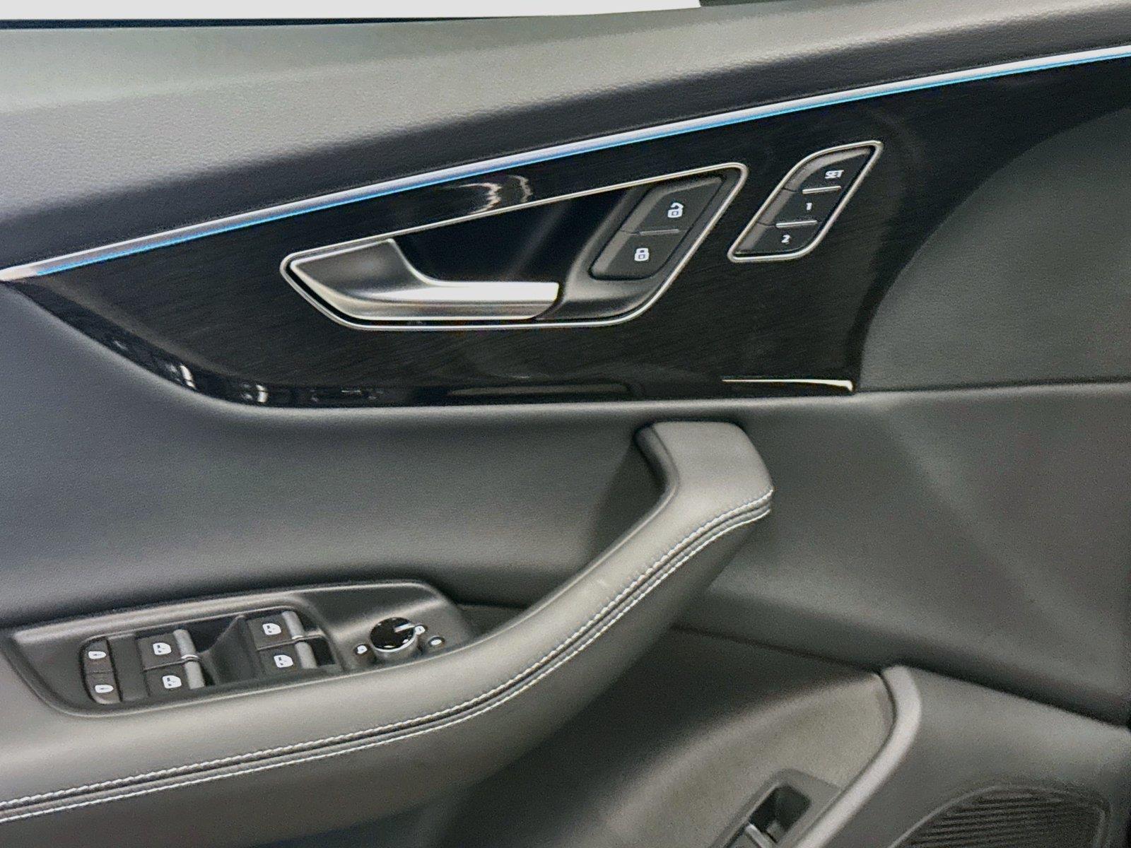 2026 Audi Q7 Premium Plus