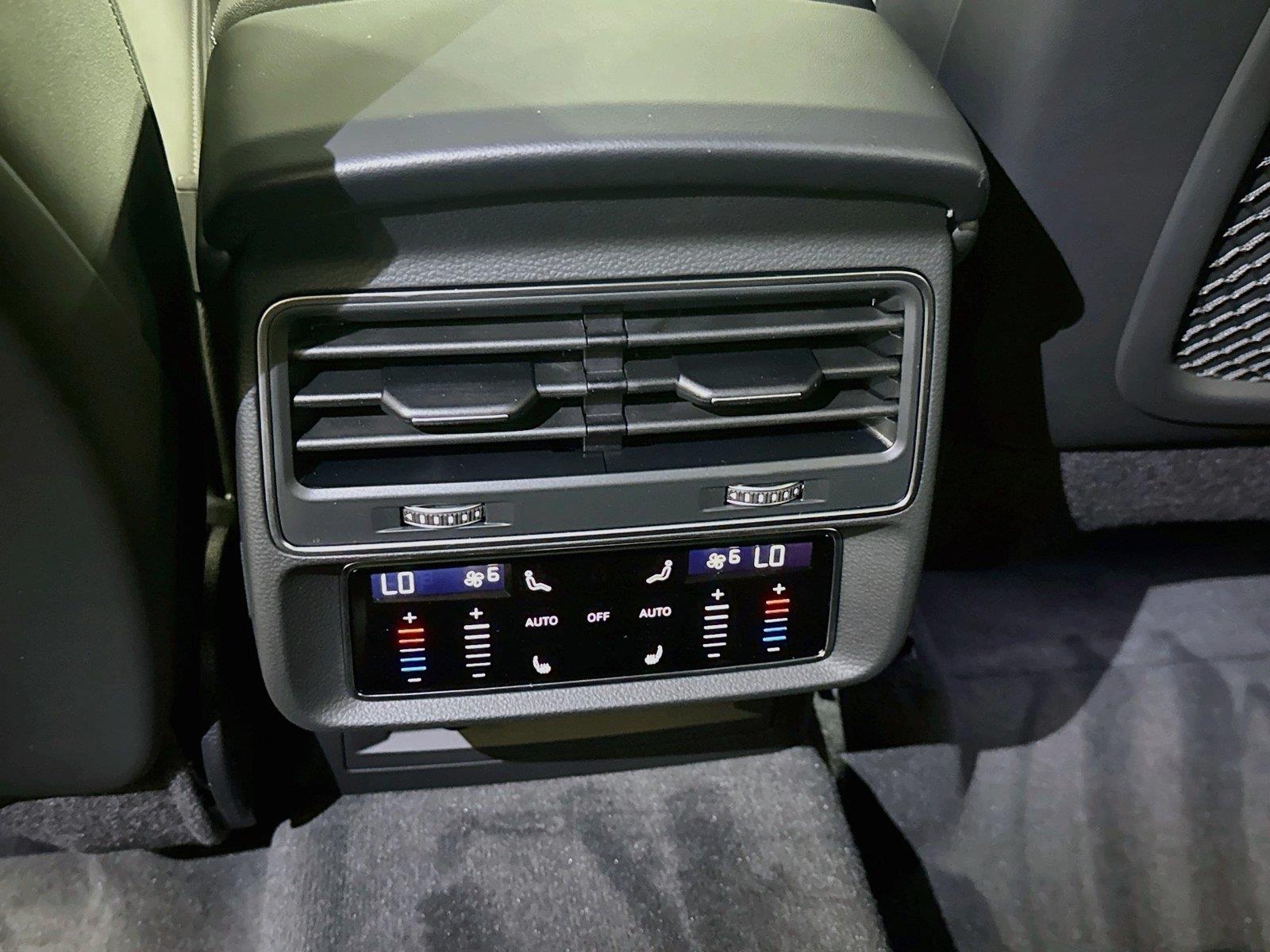 2026 Audi Q7 Premium Plus