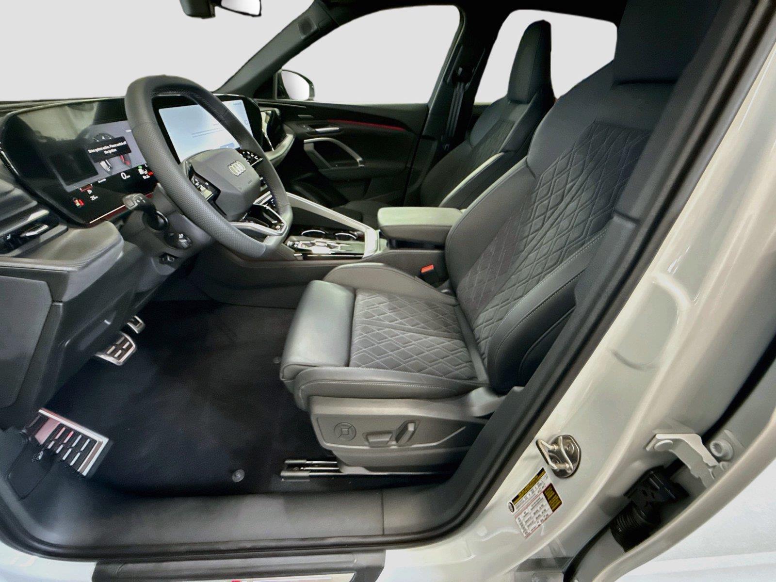 2026 Audi SQ5 Premium Plus