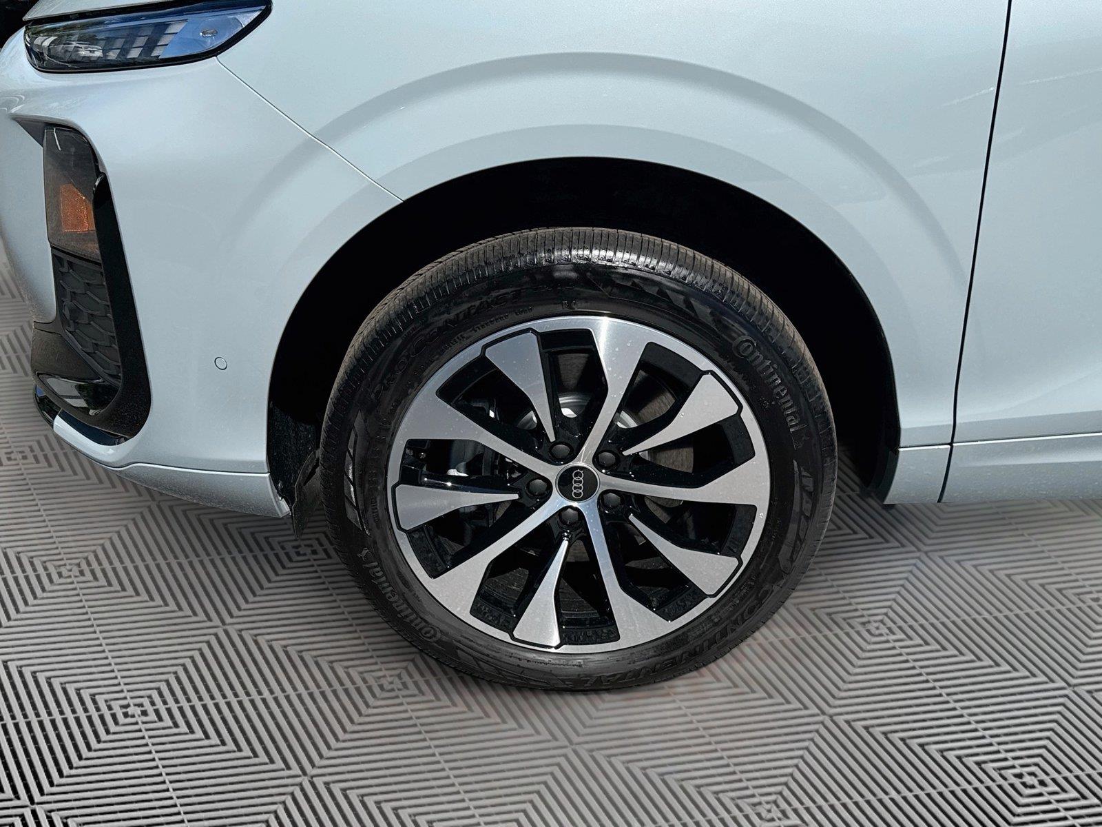 2026 Audi Q3 S line