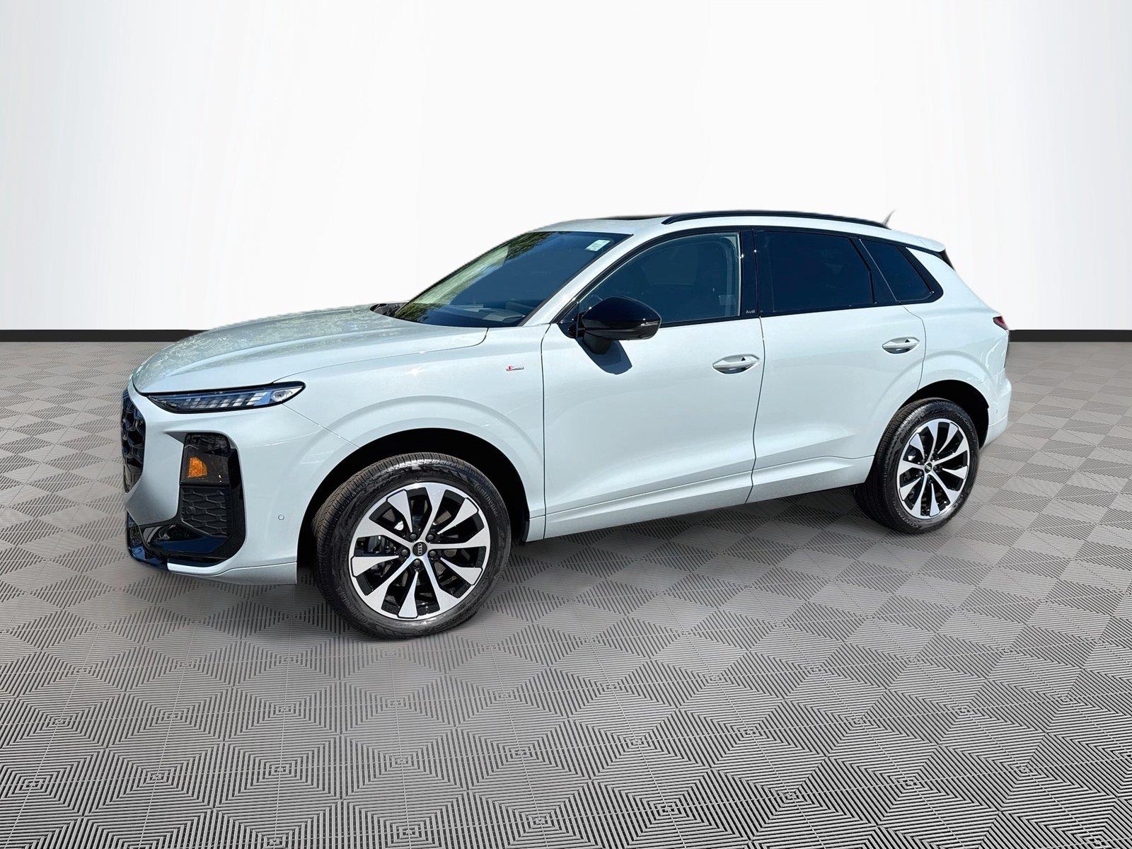 2026 Audi Q3 S line