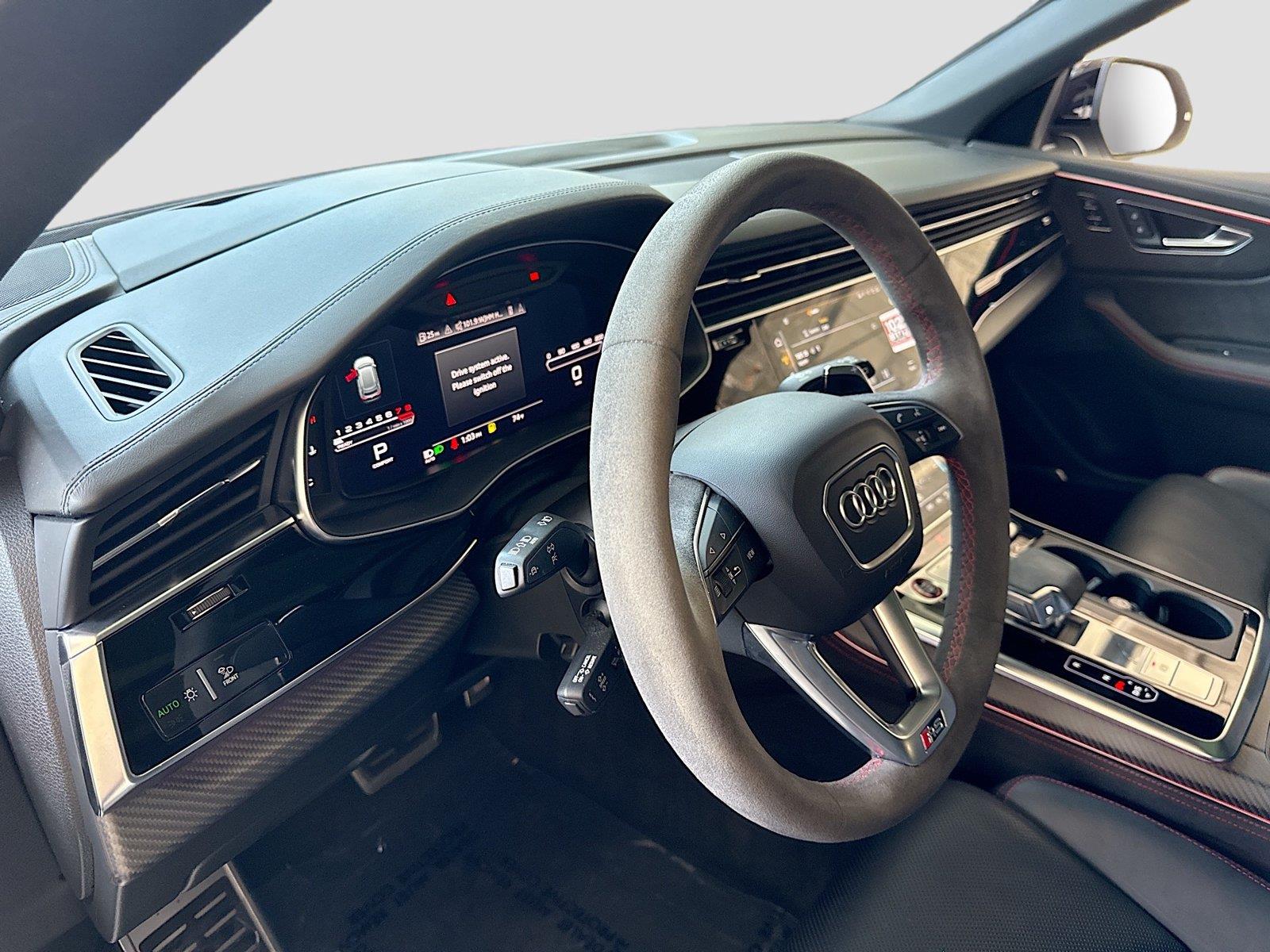 2023 Audi RS Q8