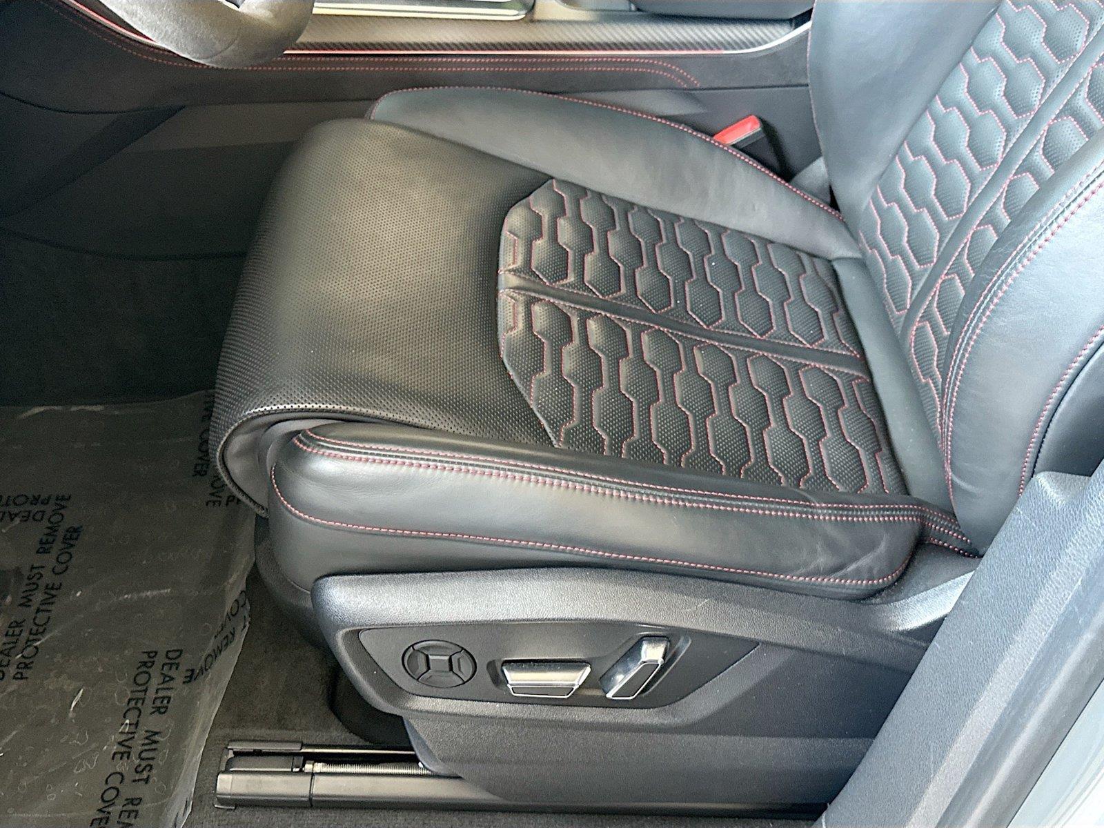 2023 Audi RS Q8