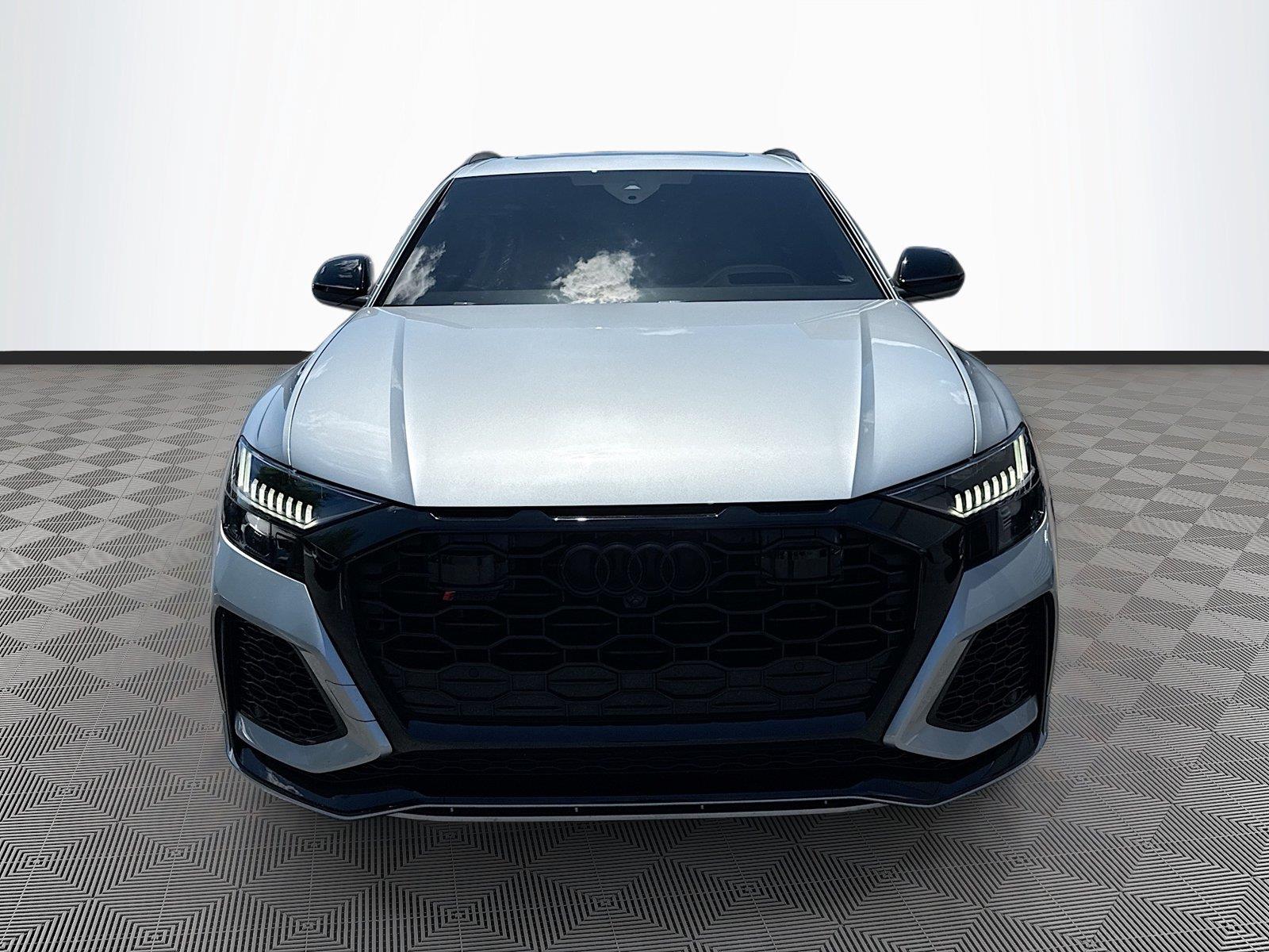 2023 Audi RS Q8