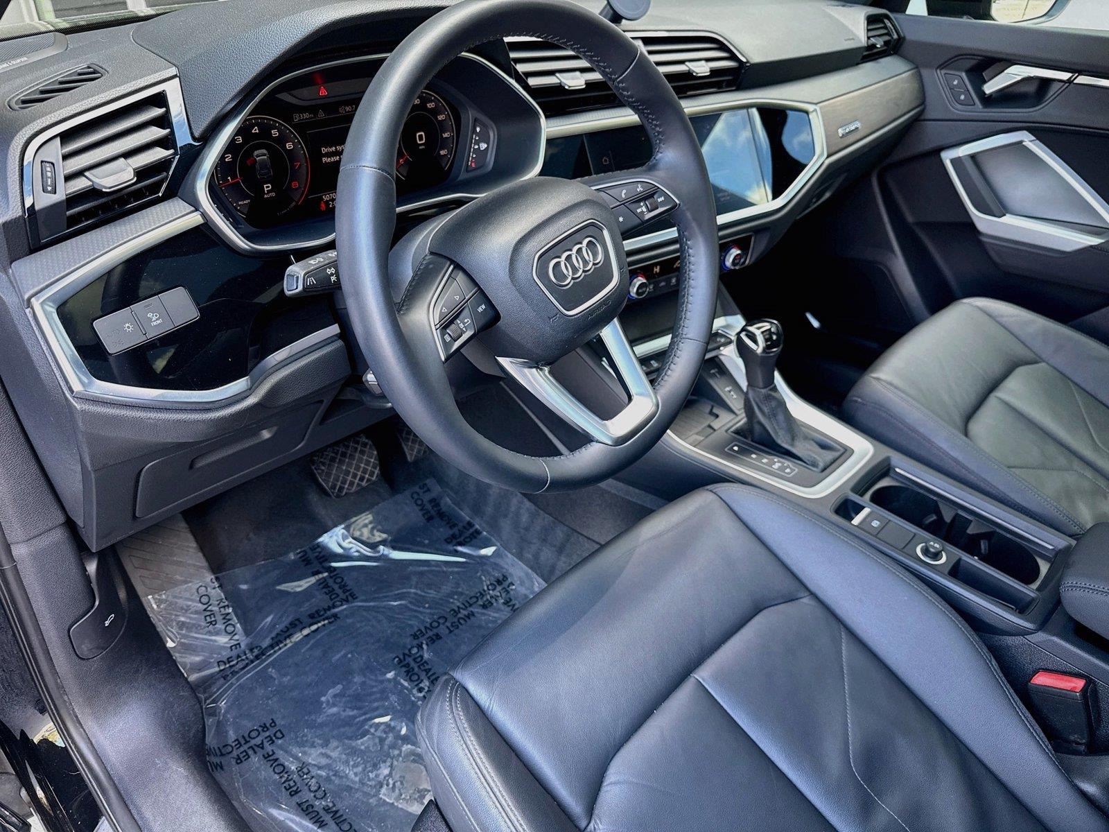 2019 Audi Q3 S line Premium Plus