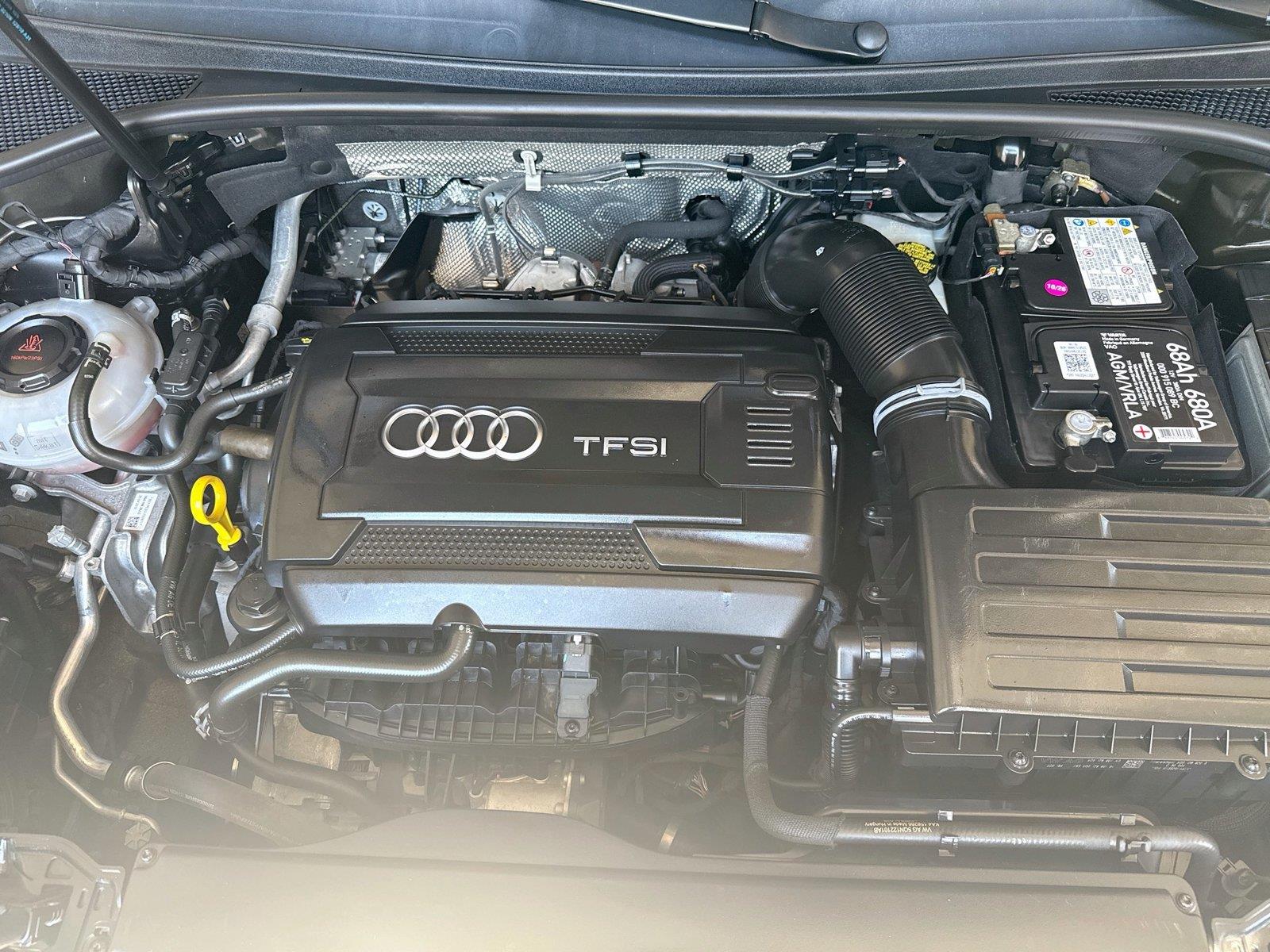 2019 Audi Q3 S line Premium Plus