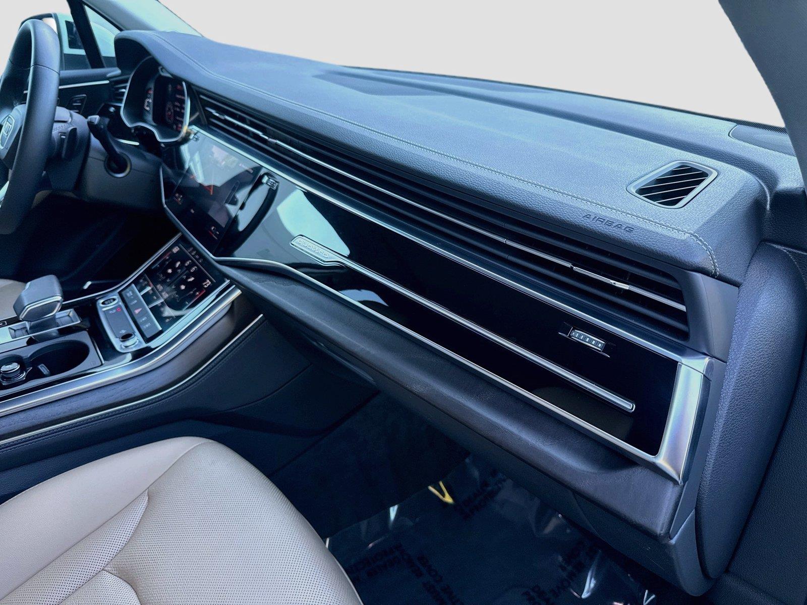 2023 Audi Q7 Premium Plus