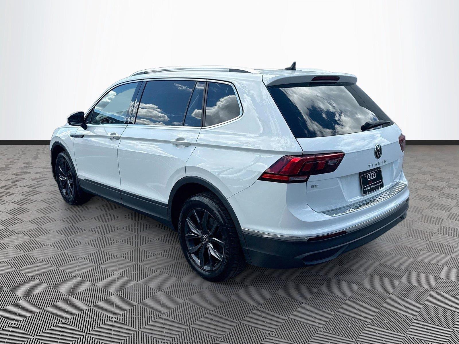 2022 Volkswagen Tiguan SE