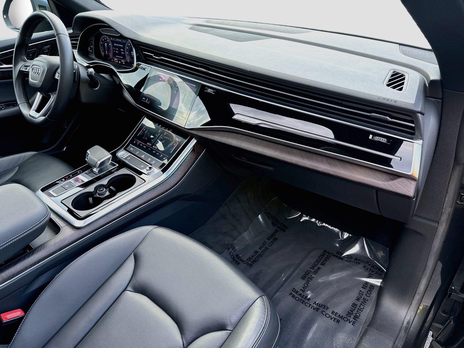 2020 Audi Q8 Premium Plus