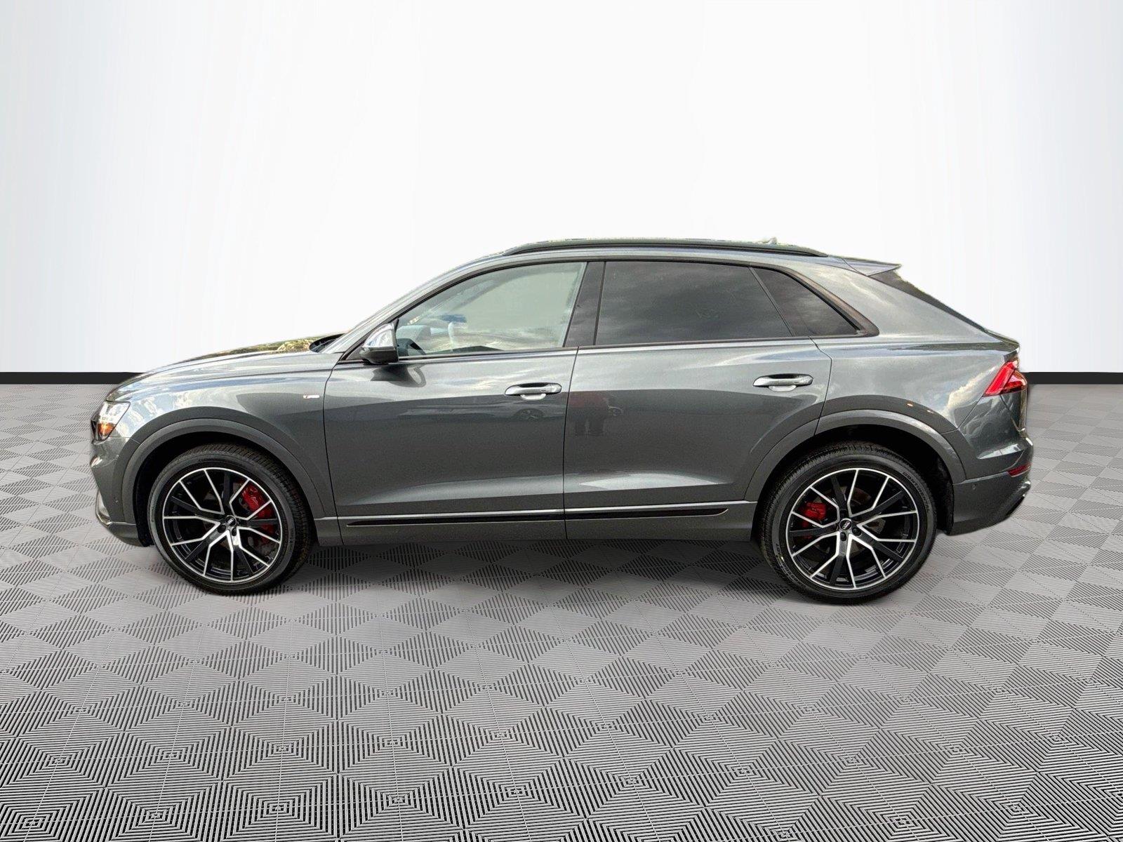 2020 Audi Q8 Premium Plus