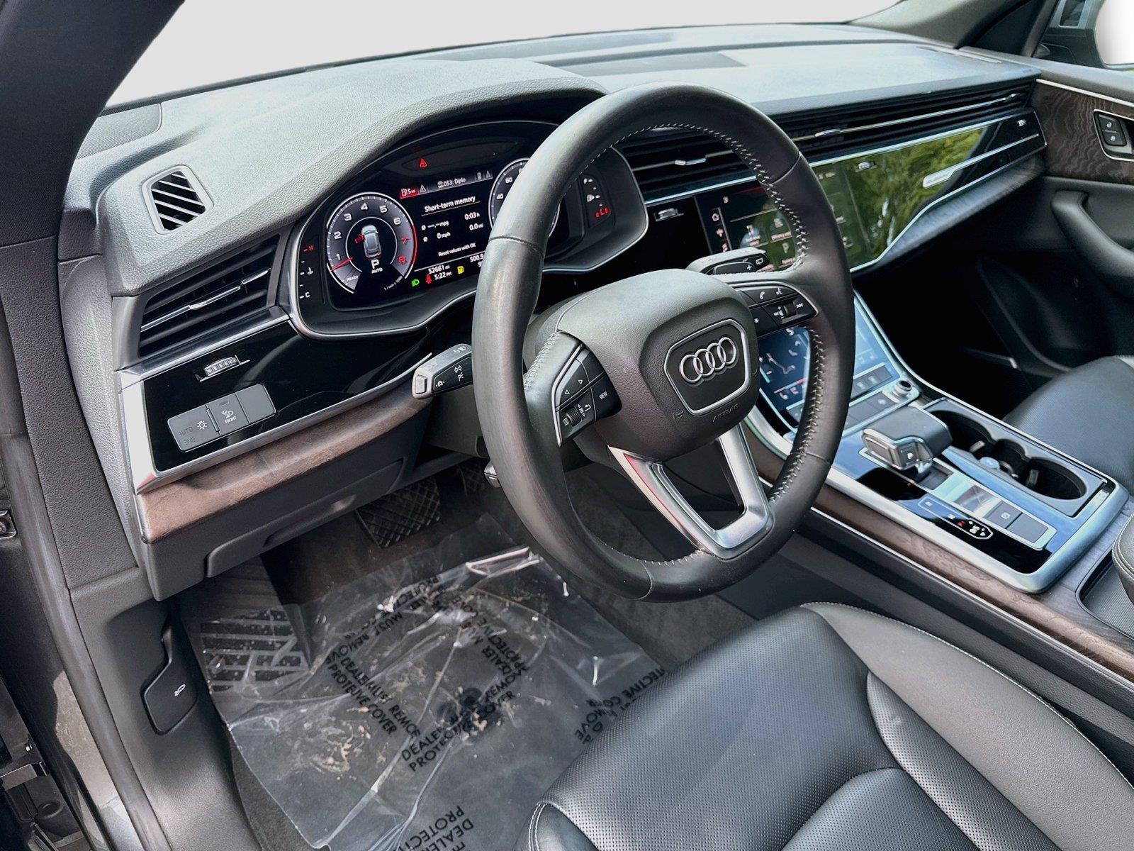 2020 Audi Q8 Premium Plus