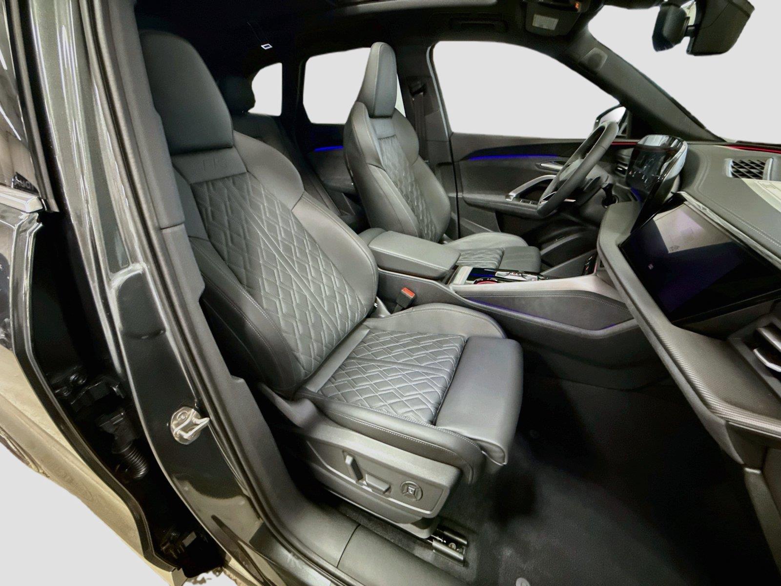 2026 Audi SQ5 Prestige