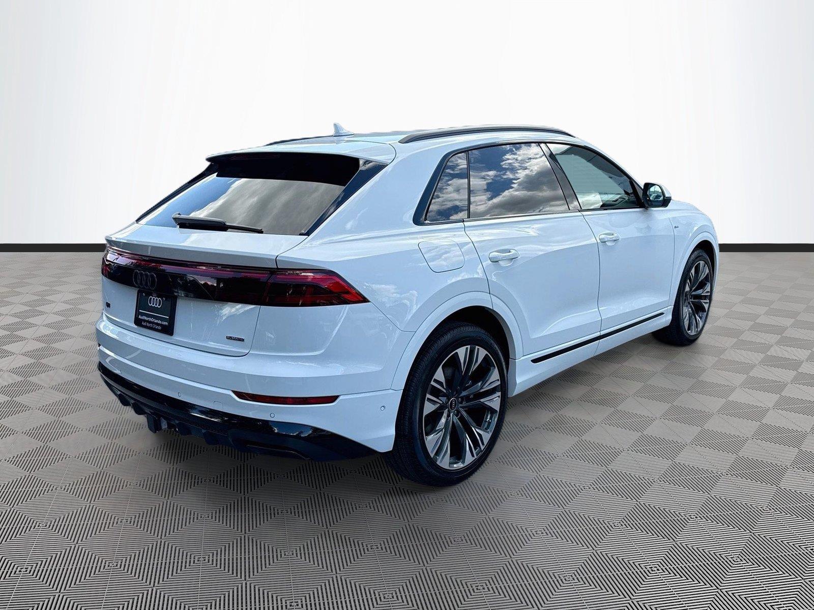 2027 Audi Q8 Premium Plus