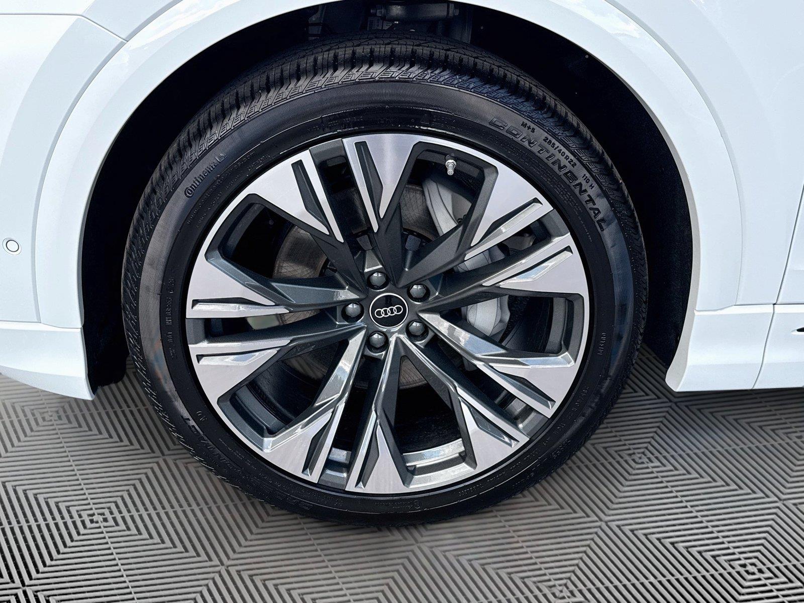 2027 Audi Q8 Premium Plus