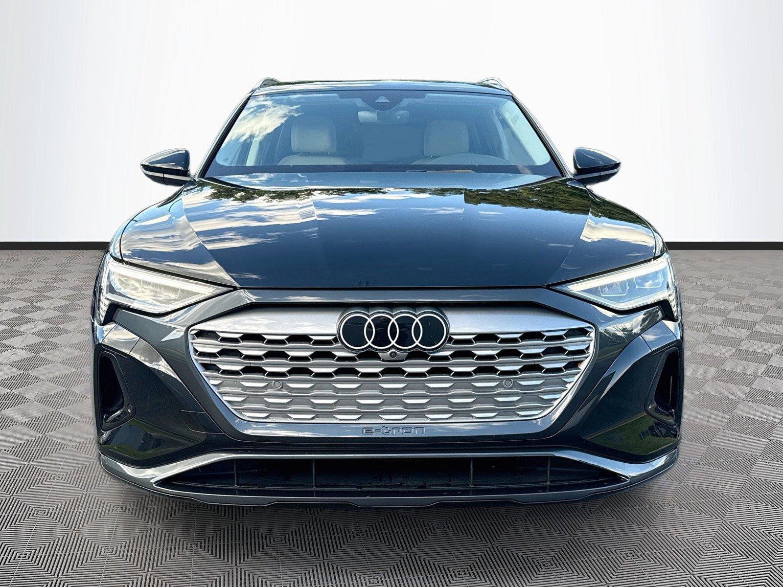2024 Audi Q8 e-tron Premium Plus