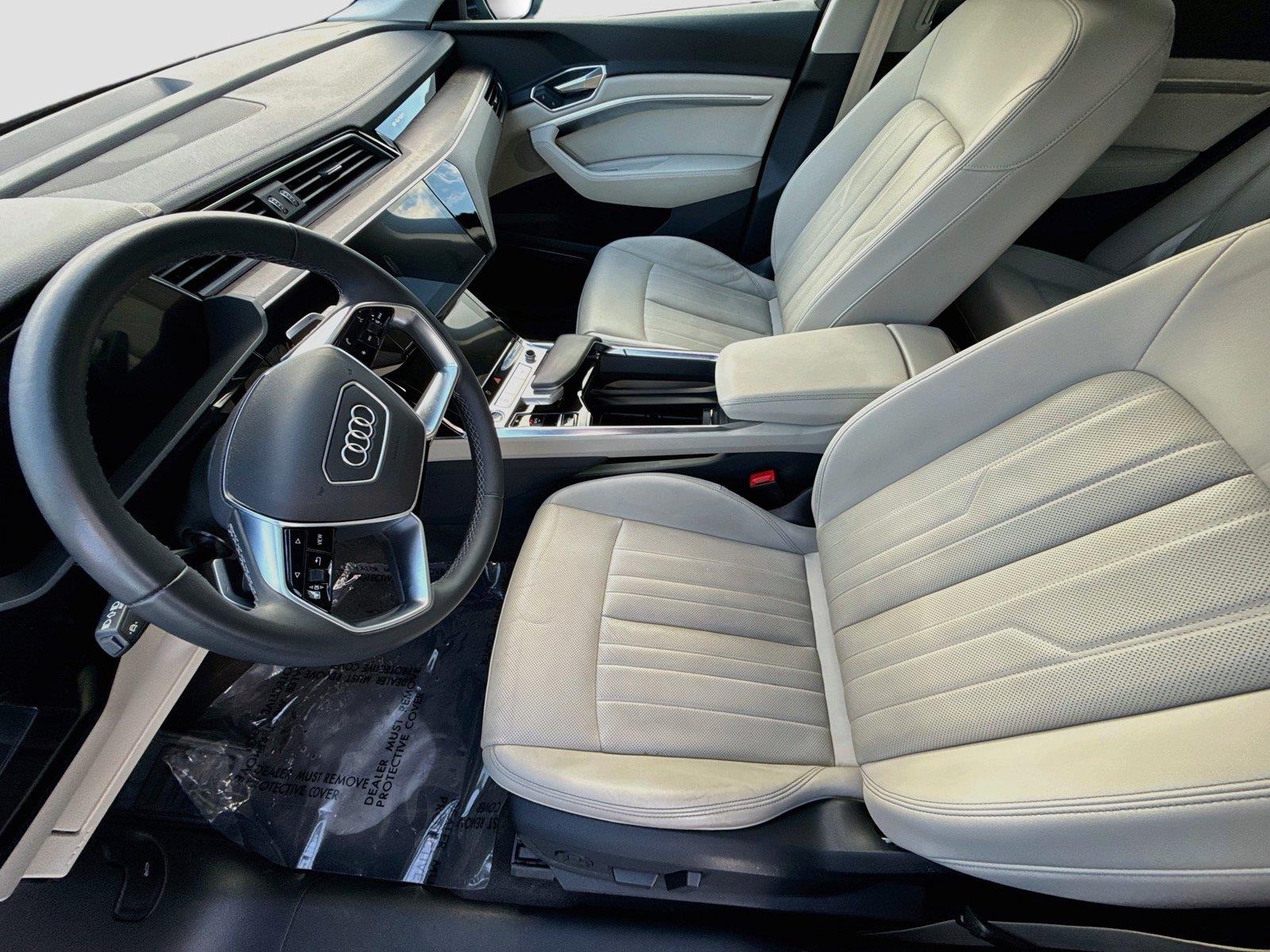 2024 Audi Q8 e-tron Premium Plus