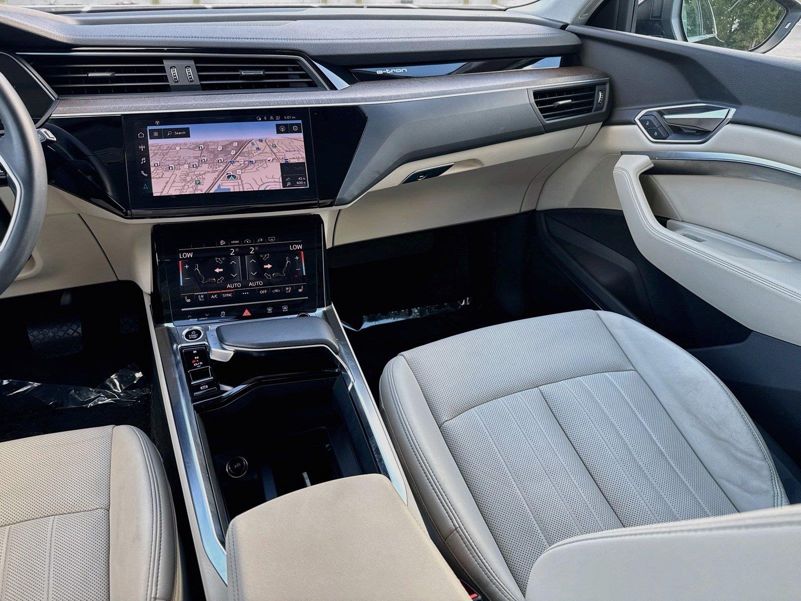 2024 Audi Q8 e-tron Premium Plus