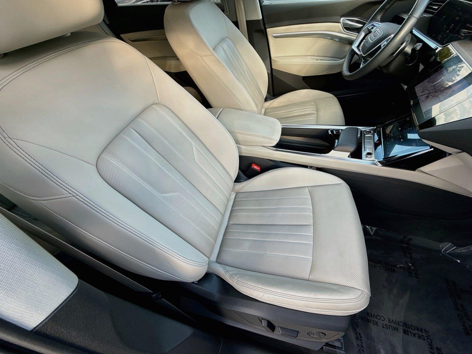 2024 Audi Q8 e-tron Premium Plus