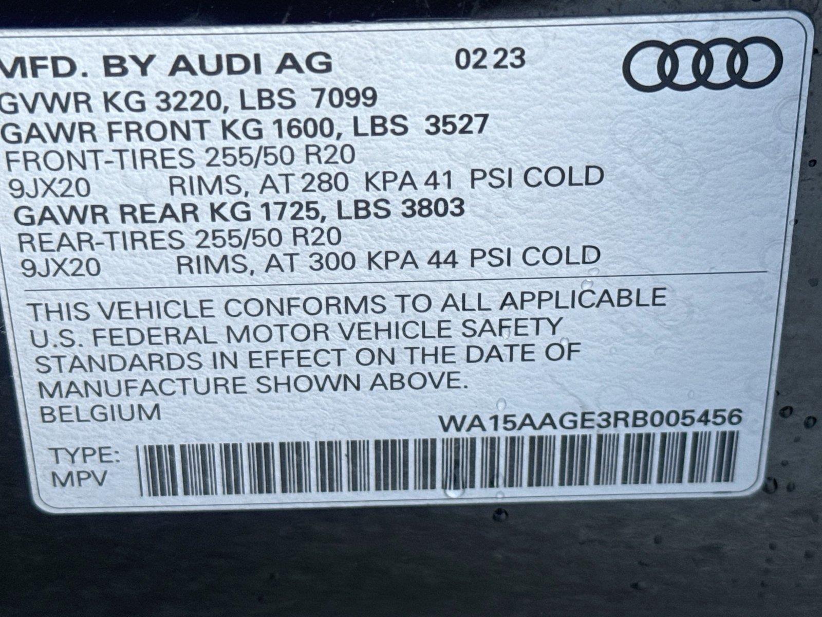 2024 Audi Q8 e-tron Premium Plus