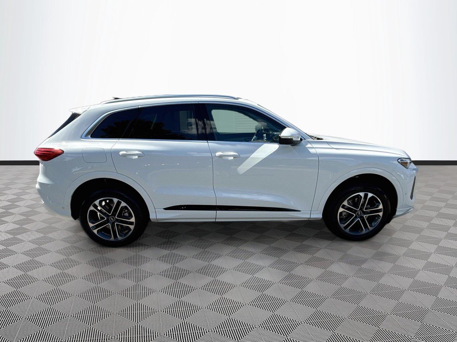 2026 Audi Q5 Premium