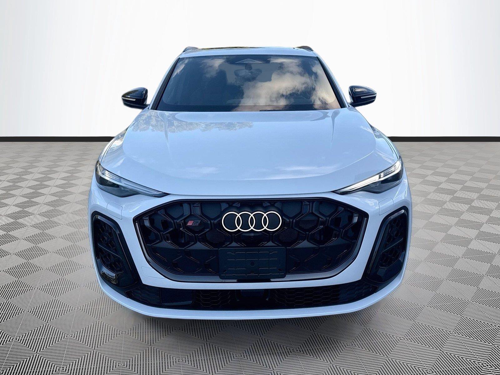 2026 Audi SQ5 Premium Plus