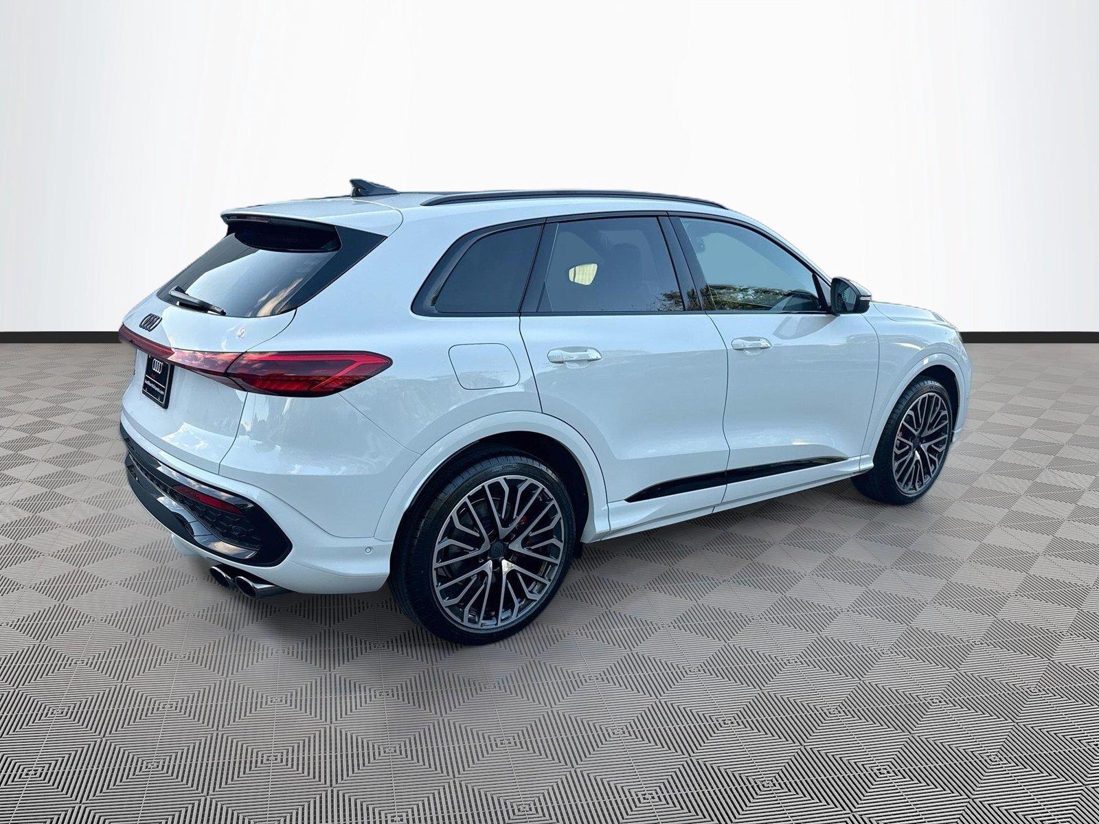2026 Audi SQ5 Premium Plus