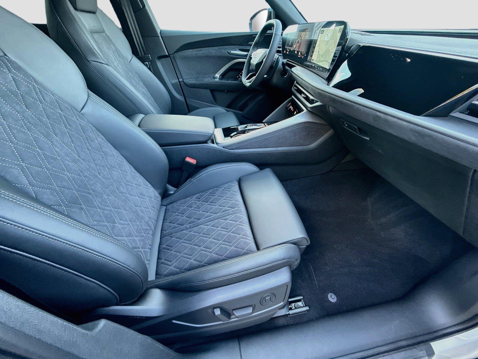 2026 Audi SQ5 Premium Plus